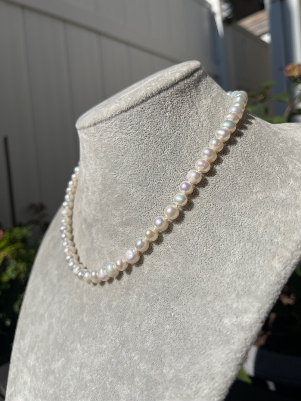Women’s Classic Freshwater Pearl 18” Necklace - Picture 10 of 12